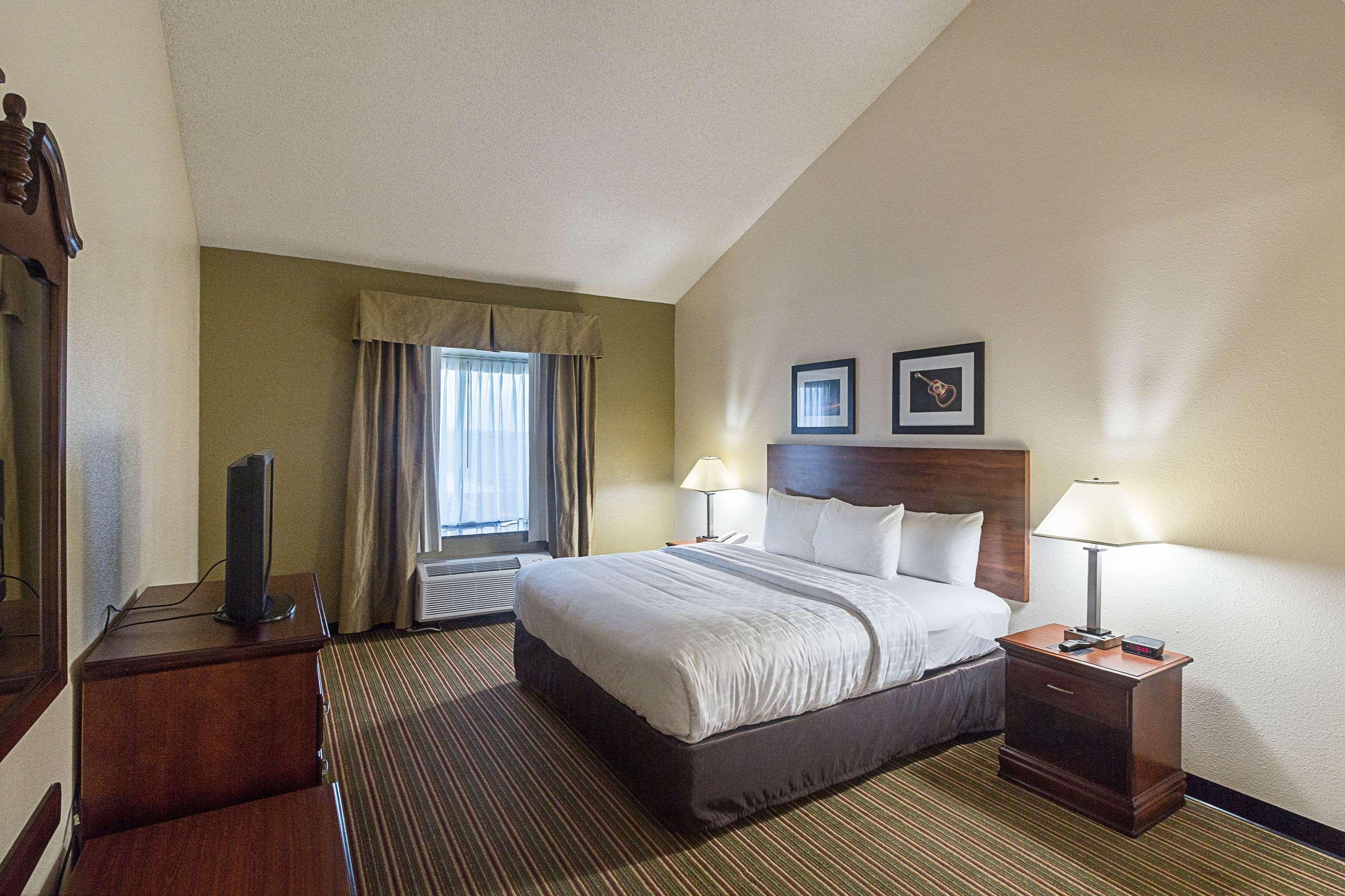 Quality Inn & Suites West Chase Houston Exteriör bild