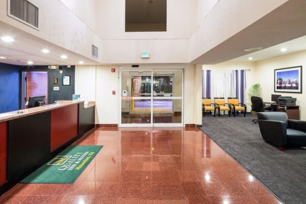 Quality Inn & Suites West Chase Houston Exteriör bild